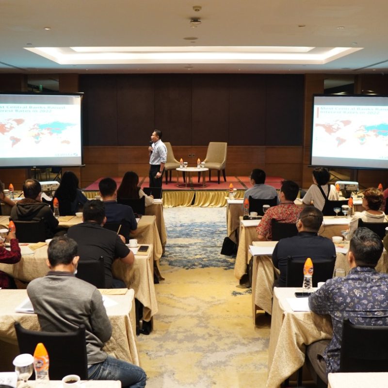 Mengenal Lebih Dalam Program Pendidikan Investasi Saham di Sekolah Saham Bennix